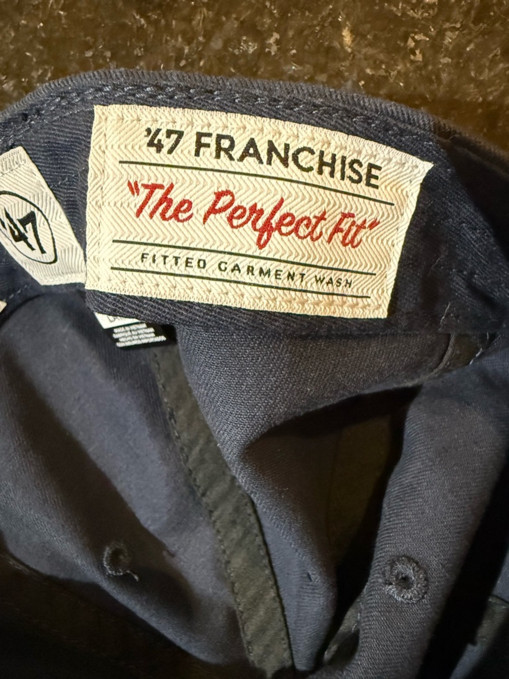 Boston Red Sox Navy '47 Franchi­se Fitted Cap - Picture 5 of 8